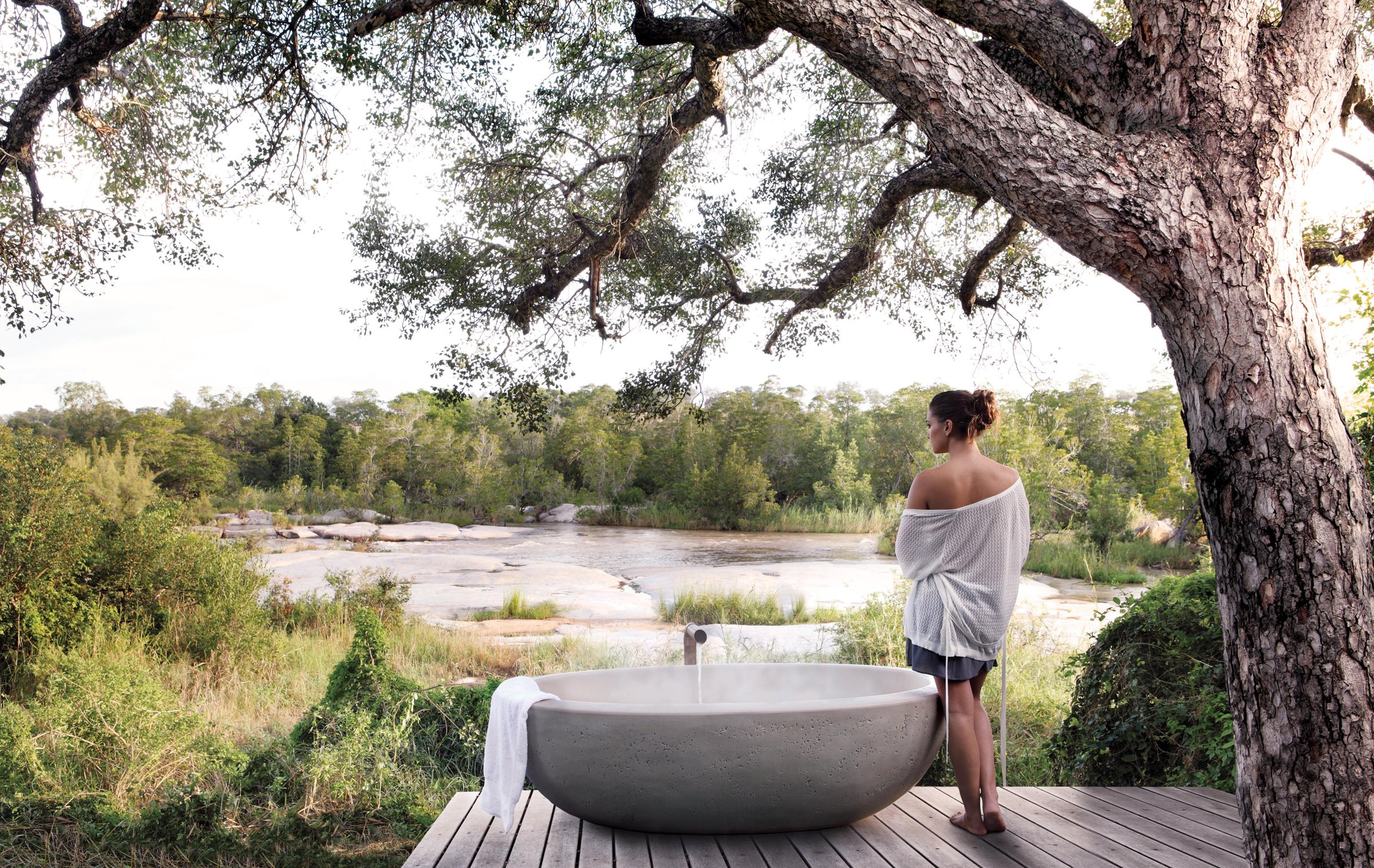 Private luxury safari lodge experience