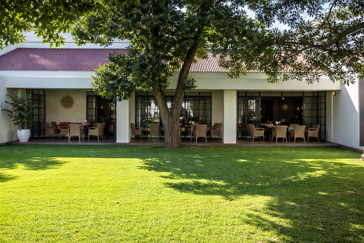 Arrival atmosphere in Lusaka