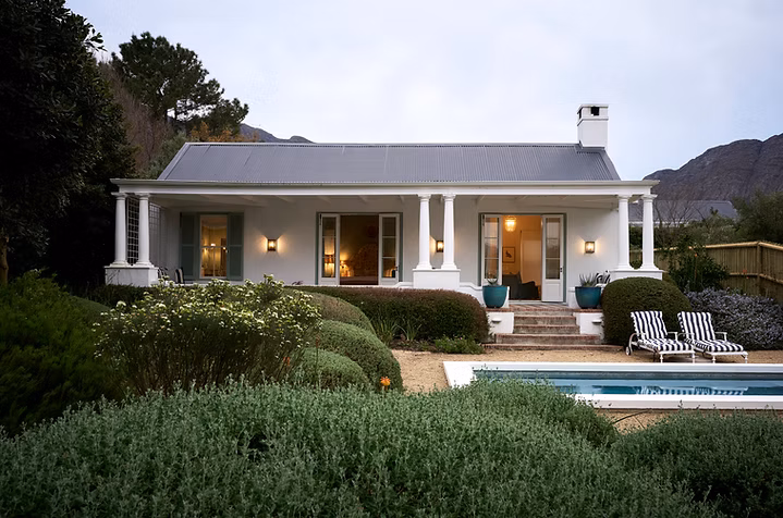 La Cotte Farm dining and estate atmosphere